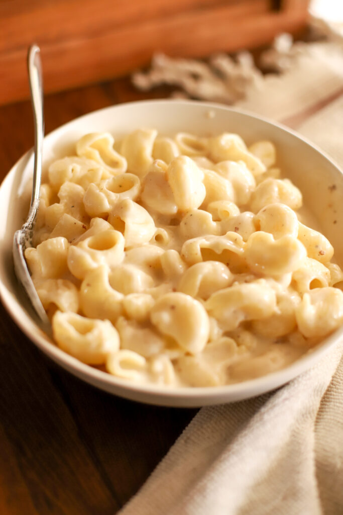 A bowl of macaroni and cheese