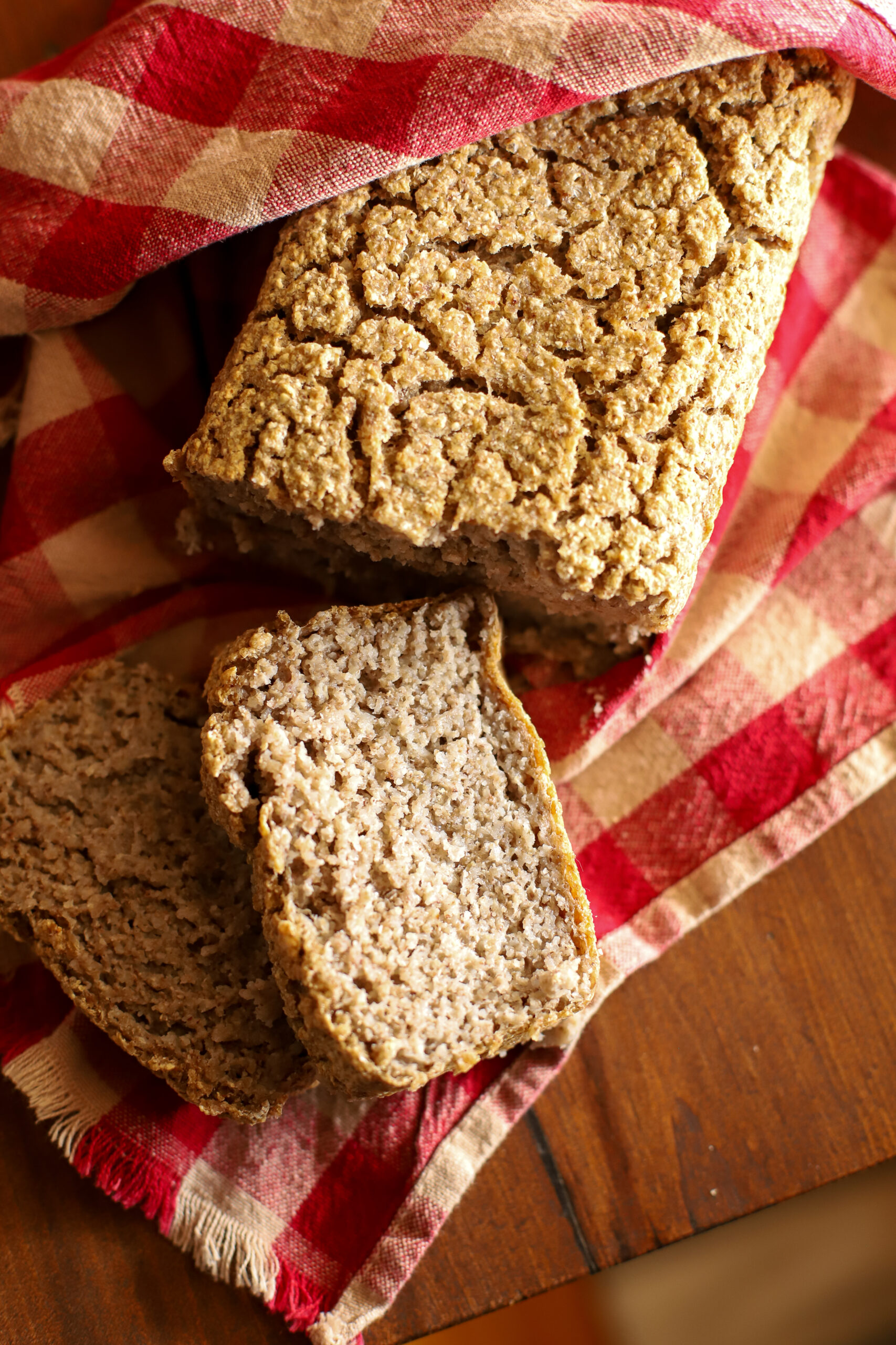 image of sliced fermented buckwheat bread